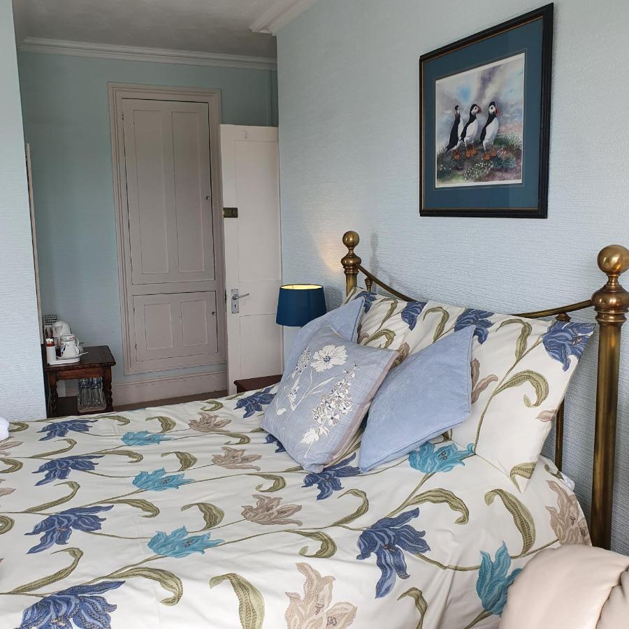 Pendyffryn Manor Bed & Breakfast Little Haven Kültér fotó