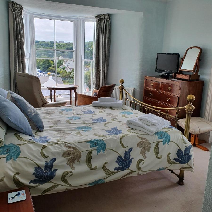 Pendyffryn Manor Bed & Breakfast Little Haven Kültér fotó