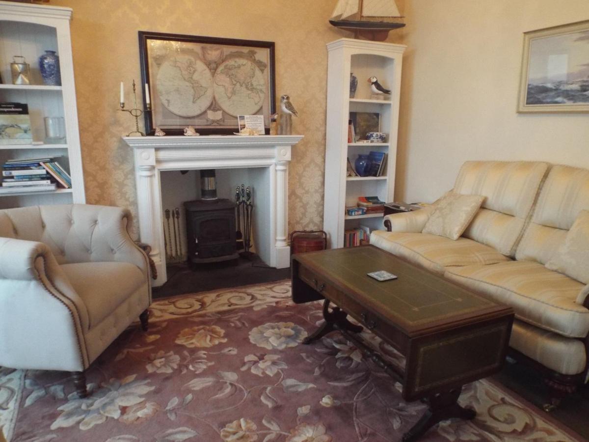 Pendyffryn Manor Bed & Breakfast Little Haven Kültér fotó