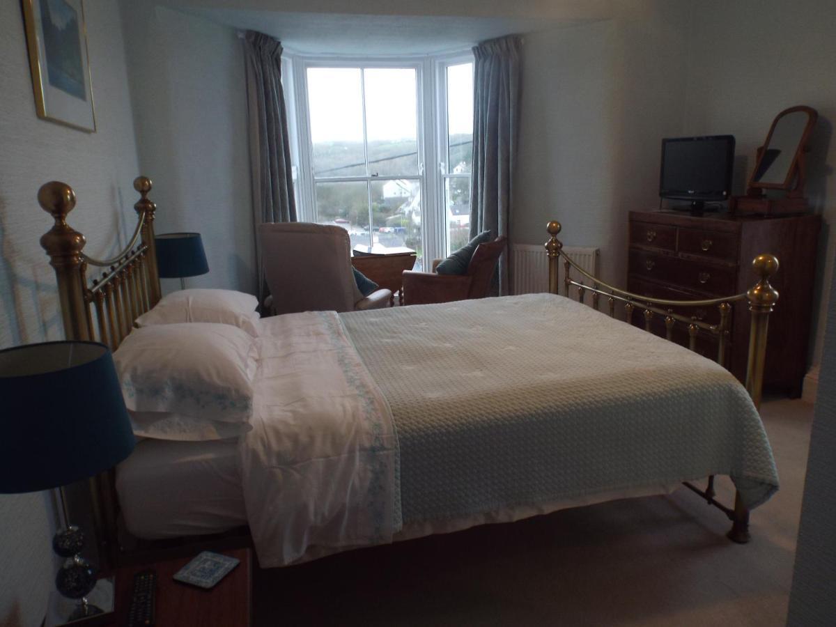 Pendyffryn Manor Bed & Breakfast Little Haven Kültér fotó