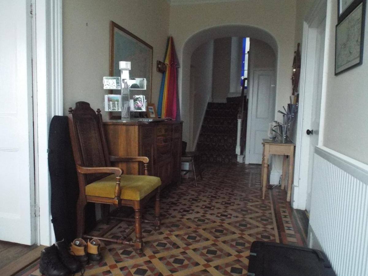 Pendyffryn Manor Bed & Breakfast Little Haven Kültér fotó